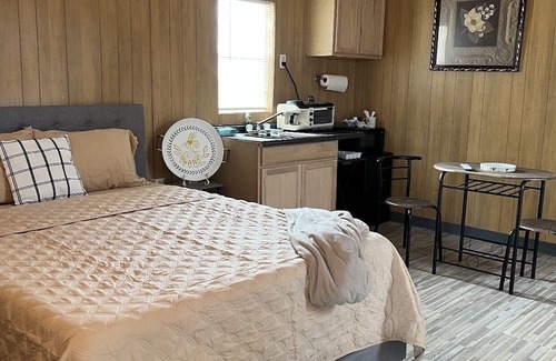 Lake Providence Apartment | The Bernice Beehive Cabin Cozy Cabin at Vieux Carre’ Home and Cabins Grounds