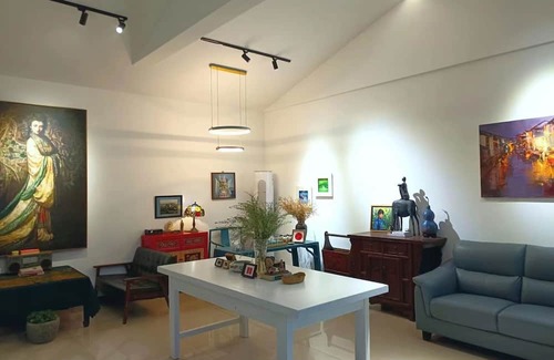 Huairou Bed & Breakfast | Flower Yard