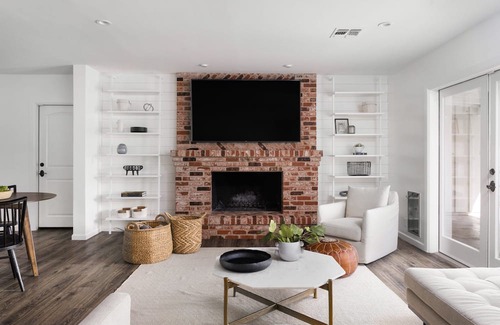 Tierra Feliz House | Arcadias Olive Grove by HomeSlice Stays