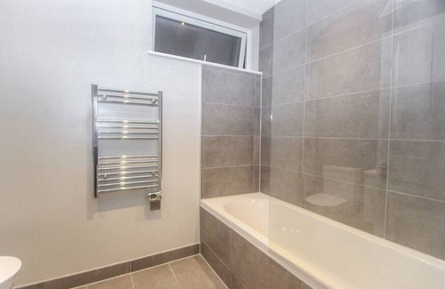 Epsom Apartment | Superb New Build 2 Bed Ophelia 6
