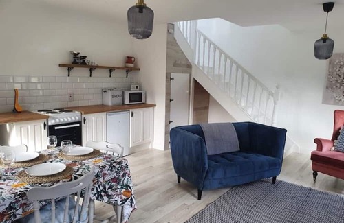 Milltownpass Cottage | Willow Cottage, the perfect countryside retreat!