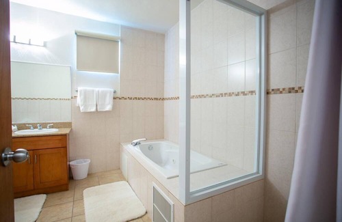Candelero Abajo Apartment | Ocean View, Scenic and Amazing Villa, Beautiful Pool & Huge Rooftop Deck (HL9E)