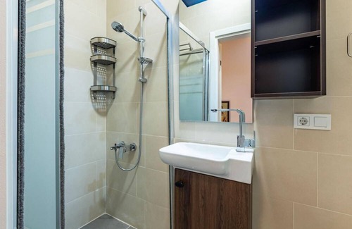 Harbiye Villa | Duplex House near Trendy Attractions in Sisli