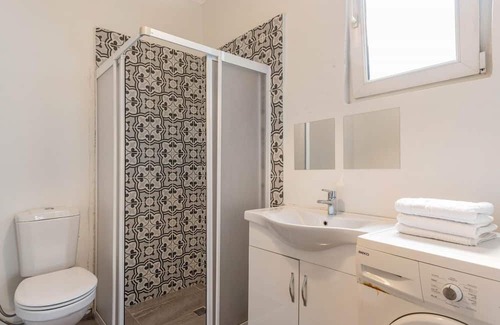 Goztepe Apartment | Fabulous Flat Near Bagdat Street in Kadikoy