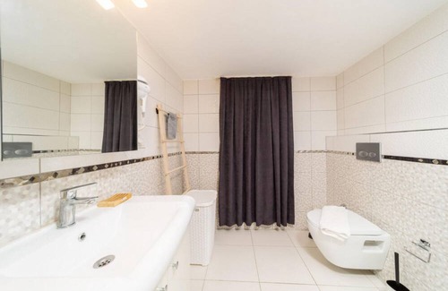 Kaleici Apartment | Missafir Lovely Flat Near Hadrian's Gate