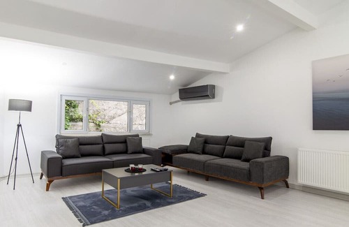 Besiktas Villa | Sleek House with a Lovely Terrace in Besiktas