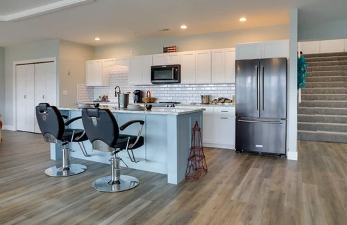 Florence House | Waterfront Retreat w/ Dock on Turtle Creek Bay!