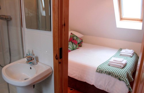 Annaghdown Cottage | Murrays Traditional Stone Cottage, near lake
