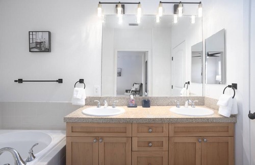 Princeville Condo | Rental Car is Free! Princeville’s Finest Family Condo Hosted by a Local Teacher!