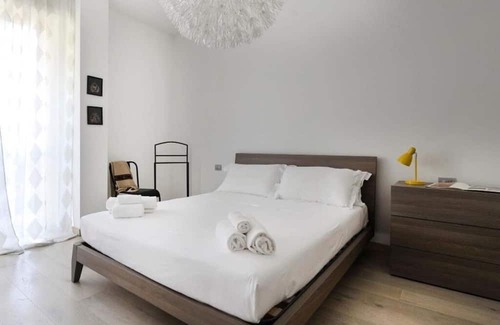 Tre Torri Apartment | Apartment in Milan with 3 bedrooms sleeps 6