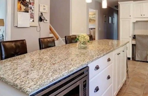 Sandwich House | Luxurious Home with Heated Pool