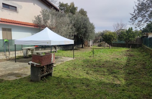 Fondi Villa | DETACHED HOUSE BY THE SEA 6 BEDS WITH LARGE GARDEN