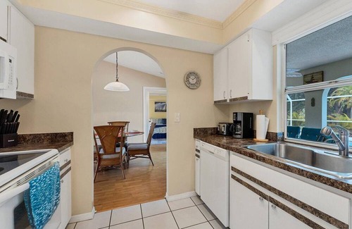 Deep Creek Apartment | 3 Bedroom House 728753 by Houzlet