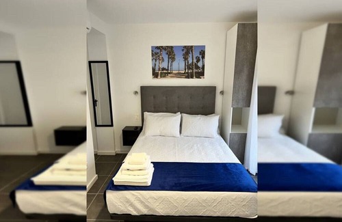 Benicalap Apartment | 10 Minuten zum Stadtzentrum, Haustürbus, Straßenbahn 3 Minuten. Studio Grass