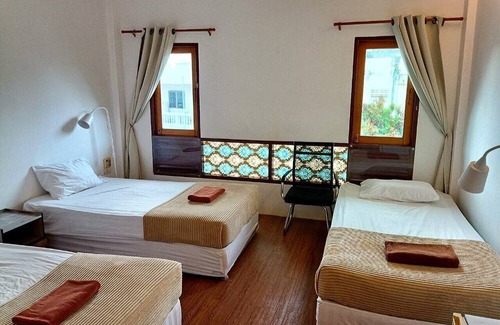 Thong Sala Hotel | Centerpoint Hotel & Plaza