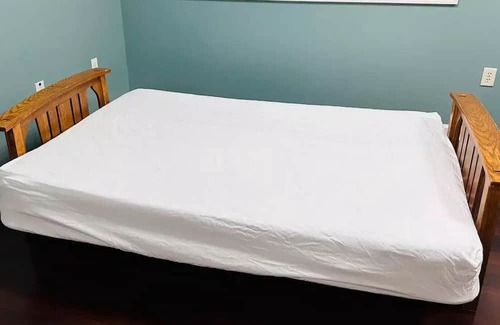 Broomall House | Sophia’s Garden Flat B-Quiet & Convenient Suburb
