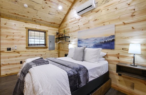 Smithville Cabin | Sportsman’s Hideaway