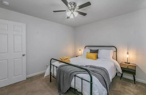 Haltom City House | Prime Location, Minutes from down town Ft Worth!