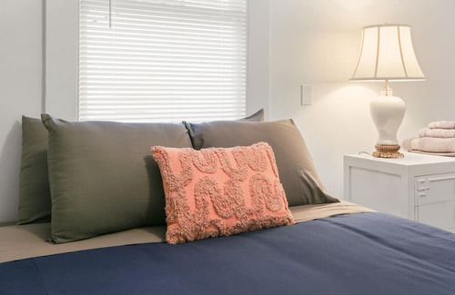 Faubourg Livaudais Apartment | Cute Nola Flat Steps from the Streetcar