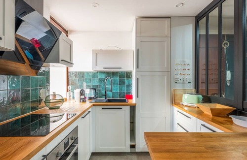 Zola - Pressense Apartment | Charming T3 near the Tête d'Or - Welkeys