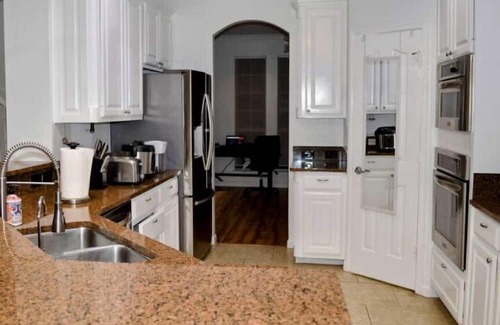 Frisco House | Feel Home at Frisco