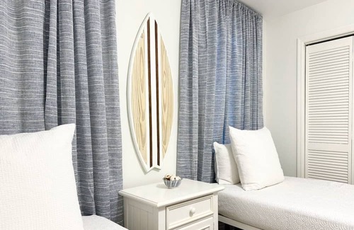 Saint Simons Heights Condo | Sandy Shores Retreat - Pet Friendly!