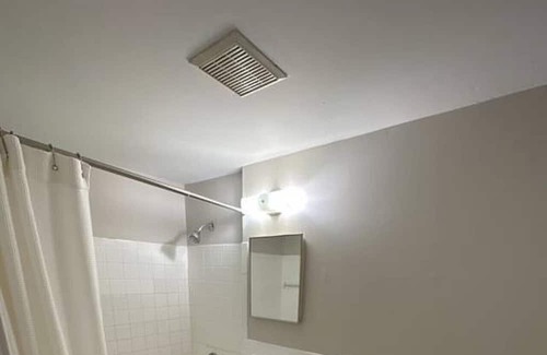 Prudential - St. Botolph Apartment | Serene Studio with Cozy Atmosphere