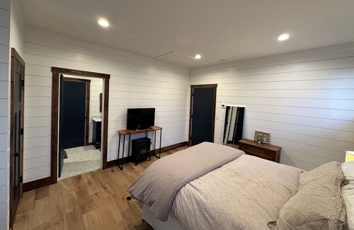 Upperville House | Upperville Hunt Box
