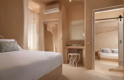 Imerovigli Hotel | Dome Santorini Resort & Spa