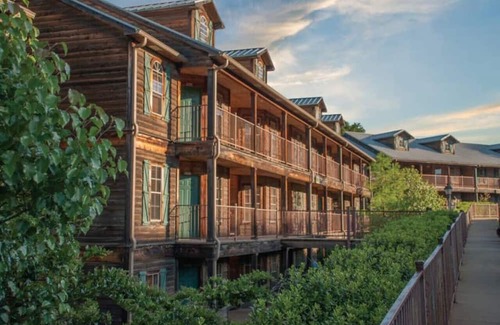 Flint Condo | Holiday Inn Villages Resort -2BD Sleeps up to 6