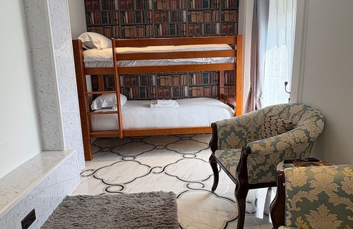 Oban Hotel | Oban Family Escape: Stroll Promenade, Explore Castles & Island Ferries