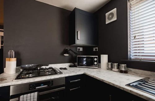 Hull Old Town Apartment | Hullidays》Old Town Luxury Cavern