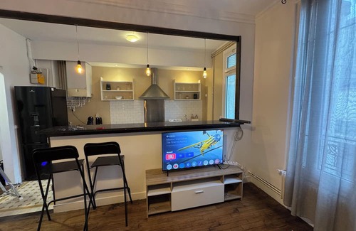 Juvisy-sur-Orge Apartment | Modern and confortable, Near Train station, Orly Airport, Paris
