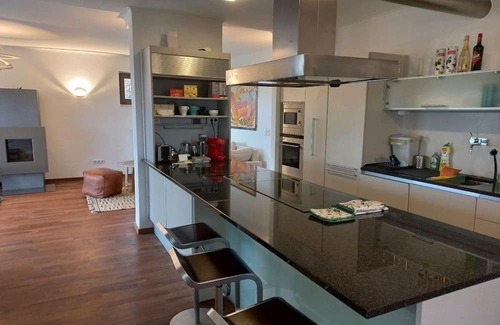 Hartberg House | Villa Nonna - Longing for the south - vacation home, bathroom, WC, garden side