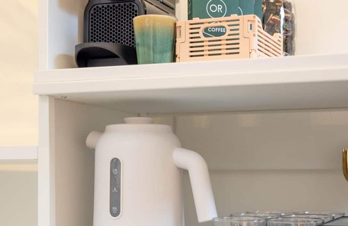 Eastern Docklands Boat Rental | Boat suite - A Unique Houseboat Stay - Amsterdam BB