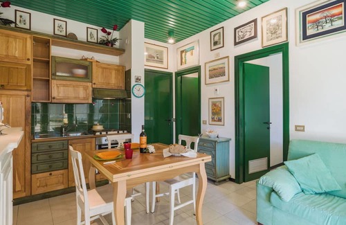 Cinquale Apartment | Beautiful apartment for 4 people with pool, A/C, WIFI, TV and balcony