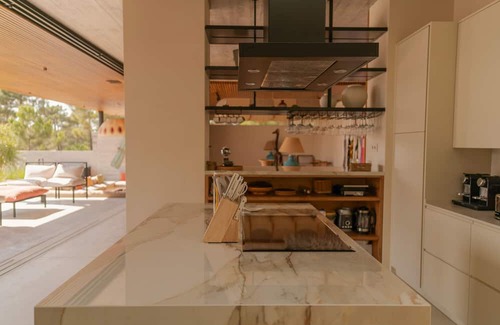 Carvalhal House | Holiday Home 'M Comporta Retreat' with Mountain View, Wi-Fi and Air Conditioning