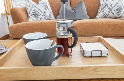 Holyhead Cottage | 2 TREM Y MOR, family friendly, with hot tub in Llanfachraeth