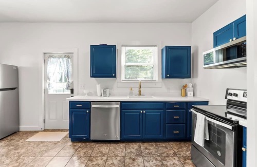 Fort Wayne House | Play Rest Gather | Family 4BR Near Downtown