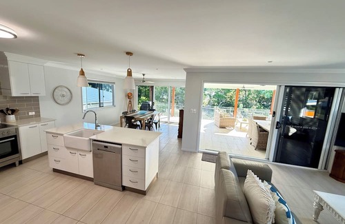Toogoom House | Your Coastal Escape Awaits in Toogoom with private beach access!
