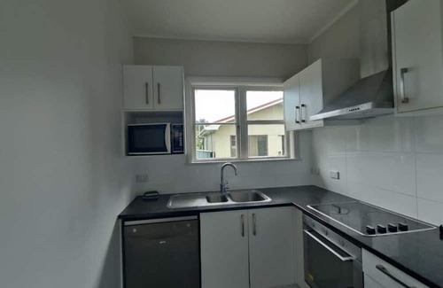 Mount Albert House | 7 Beds including 4 Double Beds, 1 Single Bed, 2 Double Sofa Beds, 8 Renton Road, Mt Albert, Auckland