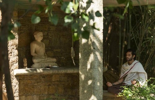 Wayikkal Villa | Lake view mountain yoga villa