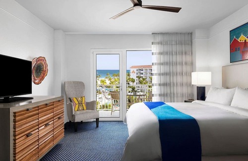 Palm Beach Hotel | A dream week in Aruba | Marriott's Ocean Club - In front of the Caribbean Sea