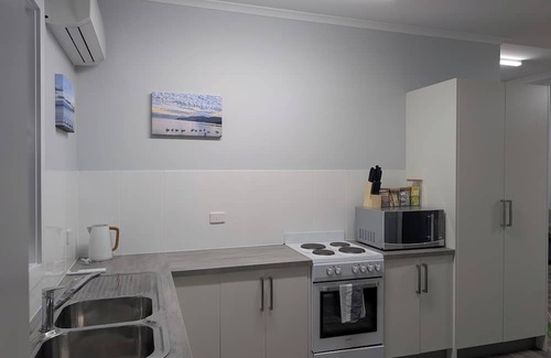 Parramatta Park Apartment | The Fraser - The Perfect Escape. Inner City Queenslander 2nd Floor.