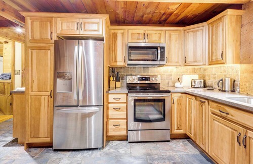 Queensbury House | 7 Mi to Glens Falls: Peaceful Retreat w/Game Room