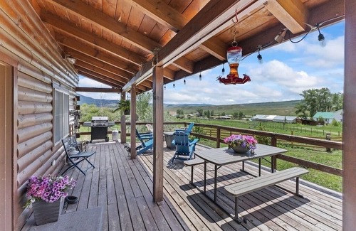 Burns House | Charming 3-bedroom house in Yampa for a cozy getaway