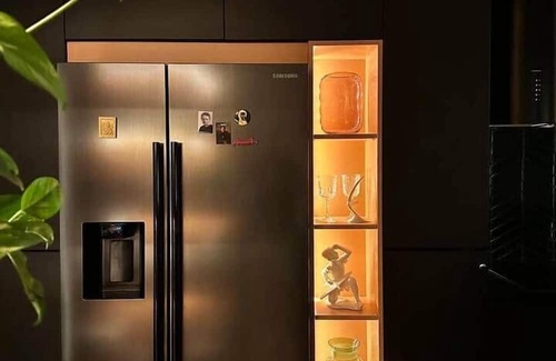 Nove Mesto Apartment | Skyline elegance with free parking