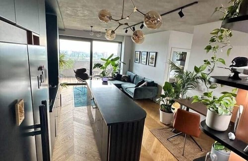Nove Mesto Apartment | Skyline elegance with free parking