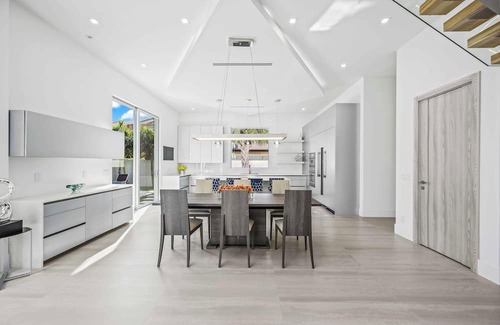 The Bluffs House | Luxury New Modern Beach Mansion in BEST Location!