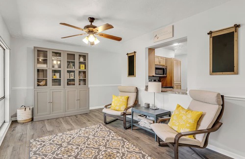 Lutz House | Tampa Family Oasis – Cozy Home w/Screened-in Heated Pool